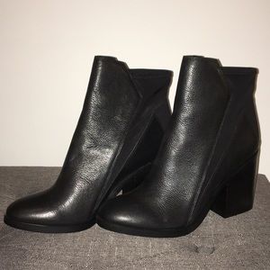Katy Perry Boots - The Caroline